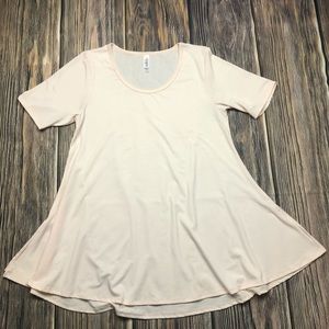 Pale pink LuLaRoe Perfect T-Size S